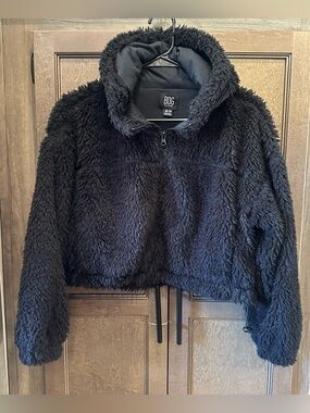 BDG Black Cropped Faux-Sherpa Zip Pullover Teddy Jacket Size XS